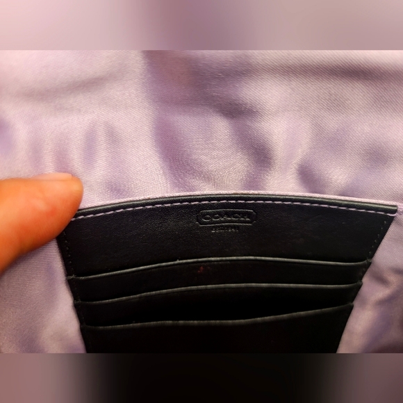 Coach quilted leather with c logo metal crossbody strap - Picture 6 of 10